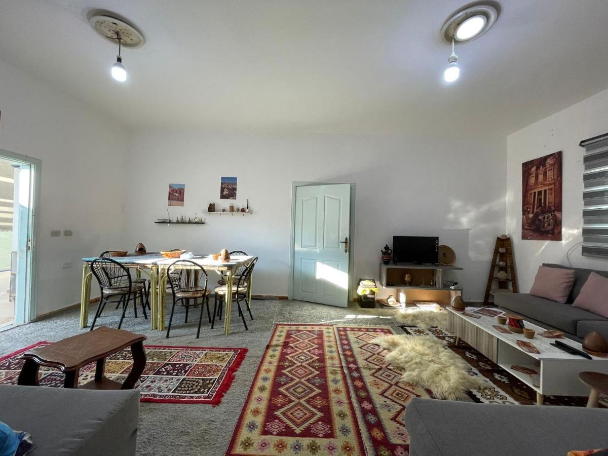 Its Your Choice Hostel Wadi Musa Room photo